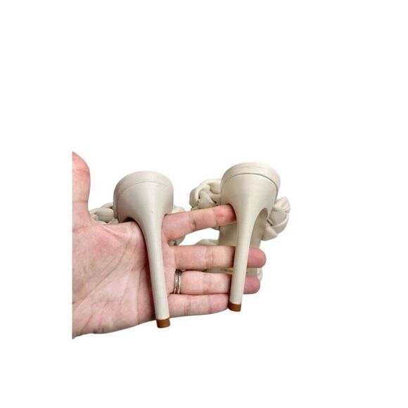 Steve Madden Sandals Size 6 Off White Kenley Slip On Open Toe Woven Heels - Picture 10 of 12